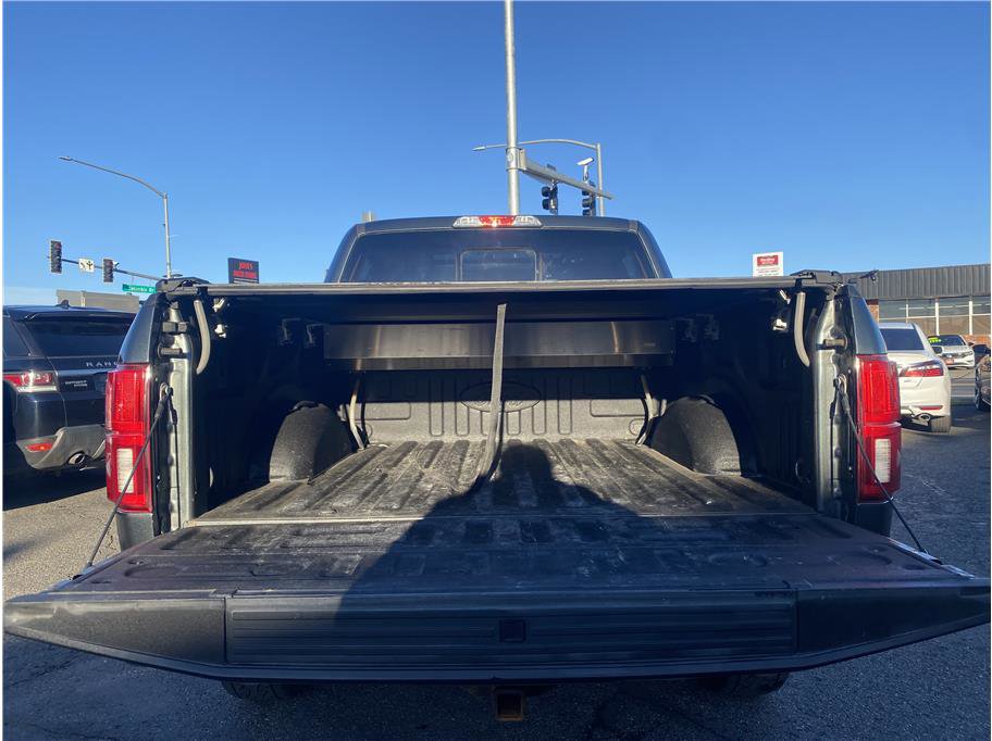 Used 2018 Ford F150 Lariat AWD/4WD image 7