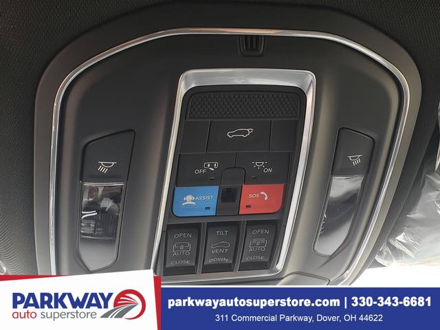 New 2026 Jeep Grand Wagoneer Limited w/ Premium Group II AWD/4WD image 23