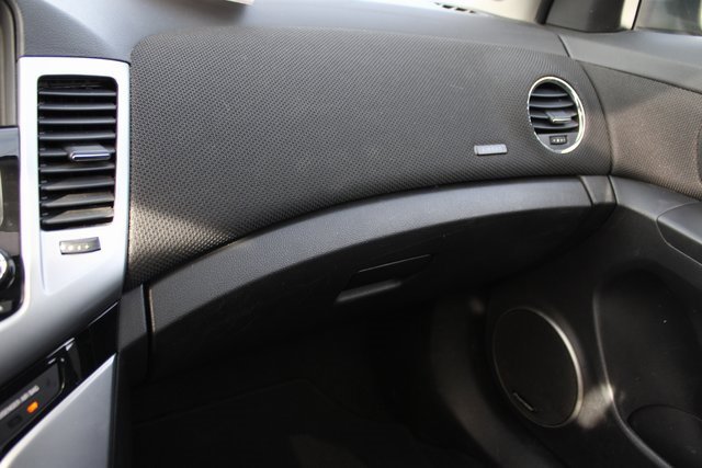 Used 2014 Chevrolet Cruze LT w/ Sun, Sound and Sport Package image 29