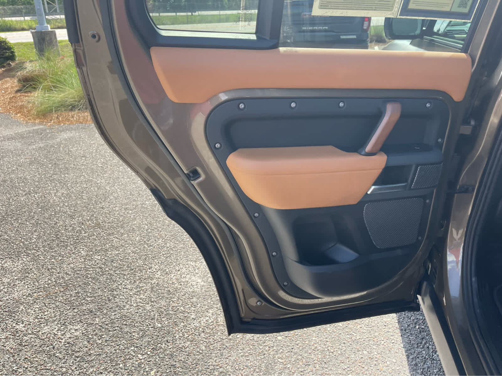 Used 2022 Land Rover Defender 110 X AWD/4WD image 19