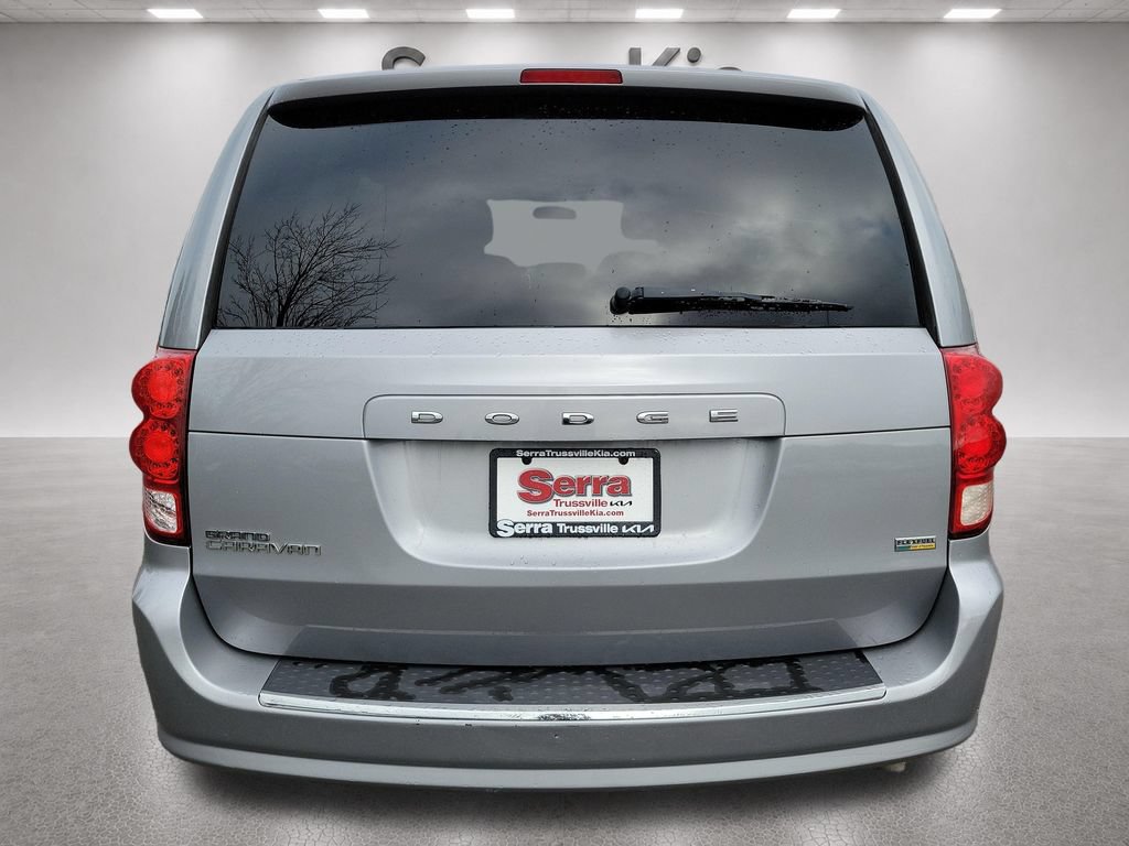 Used 2013 Dodge Grand Caravan SE FWD image 4