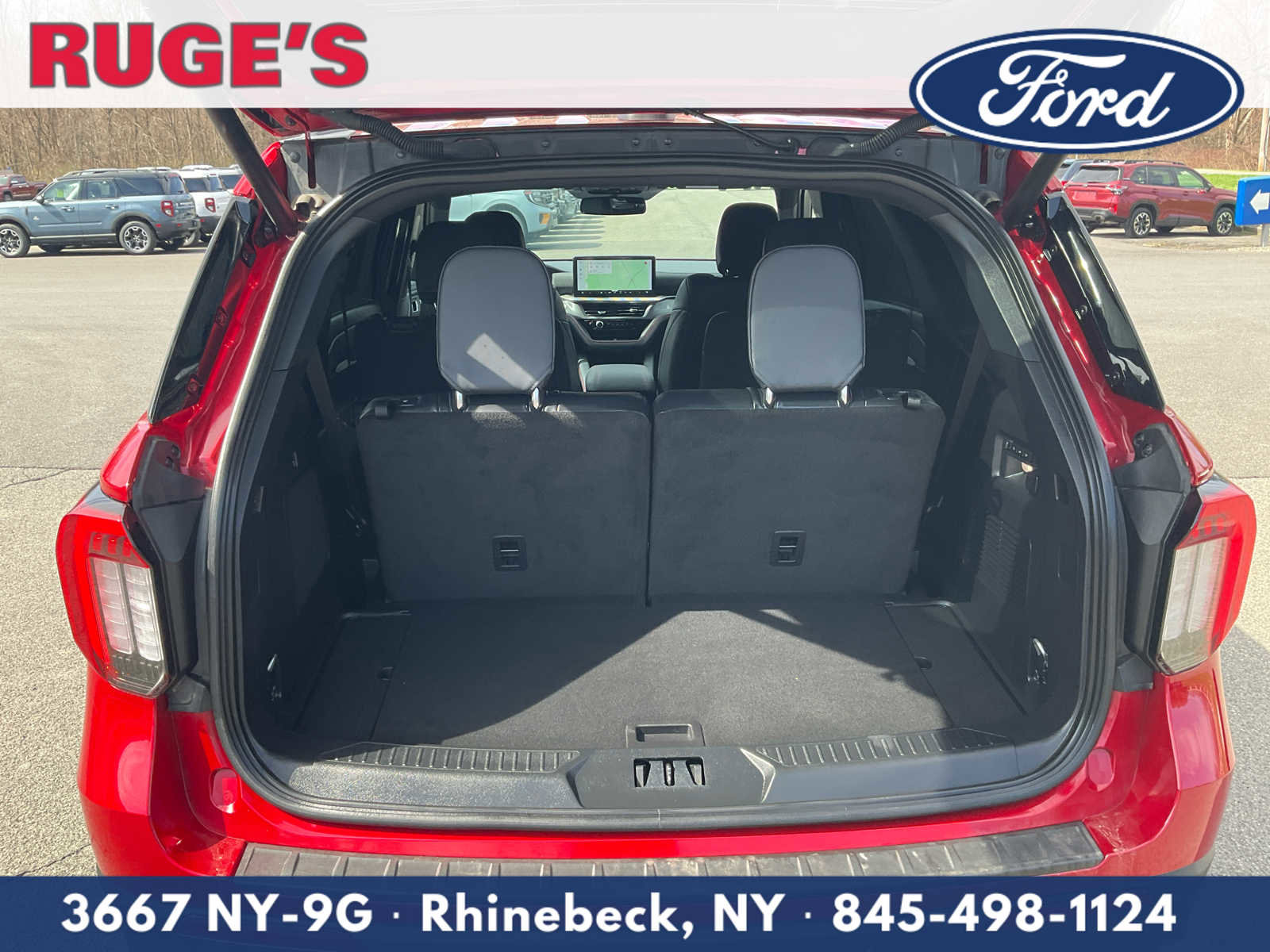 Used 2025 Ford Explorer ST image 13