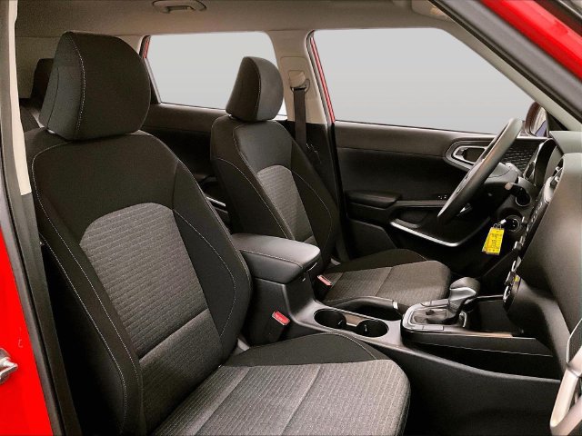 Used 2021 Kia Soul S FWD image 7