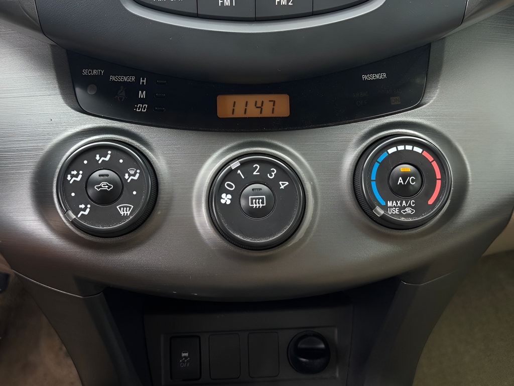 Used 2011 Toyota RAV4 4WD w/ Preferred Premium Pkg image 23