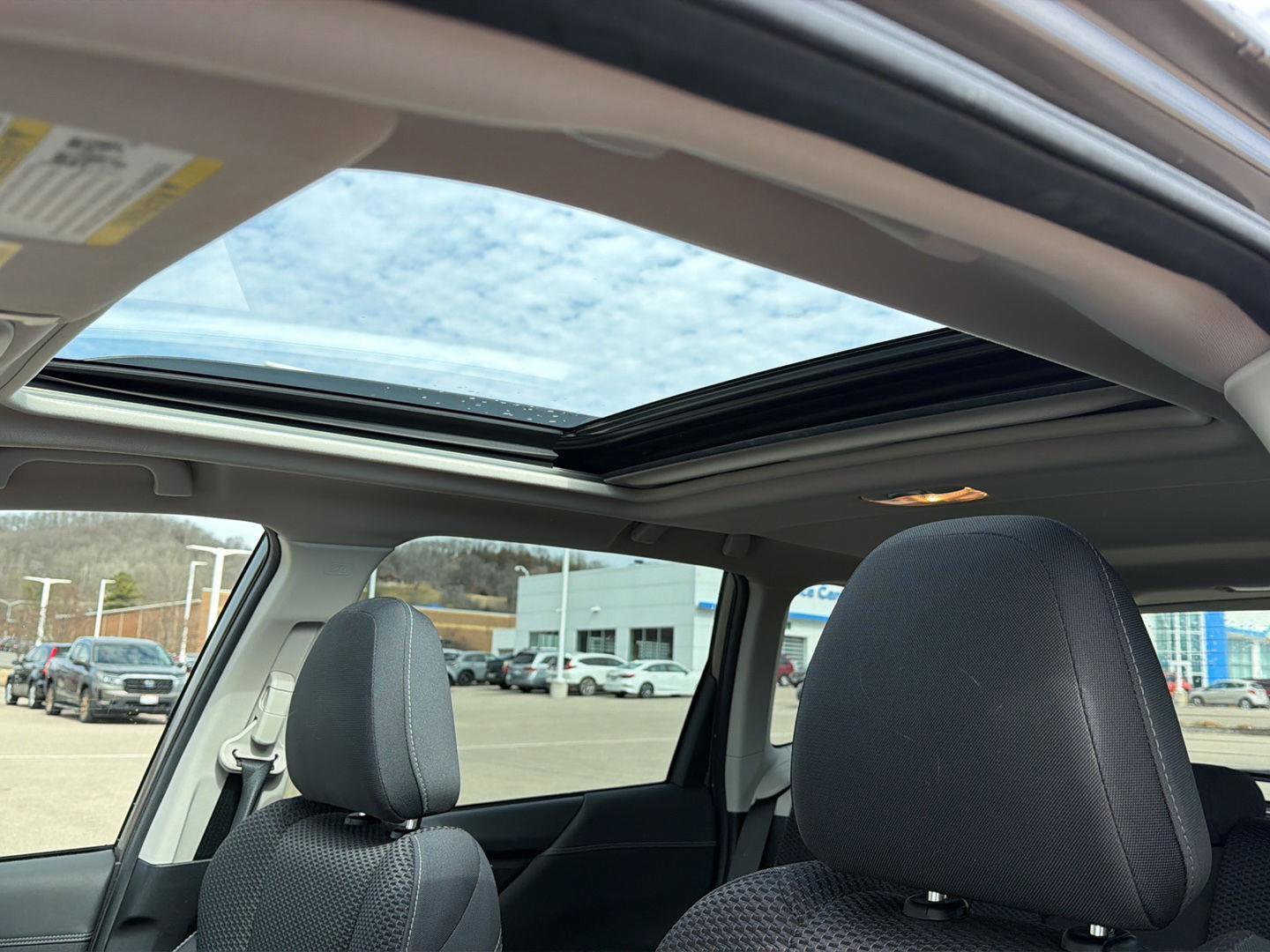 Used 2020 Subaru Forester Premium image 12