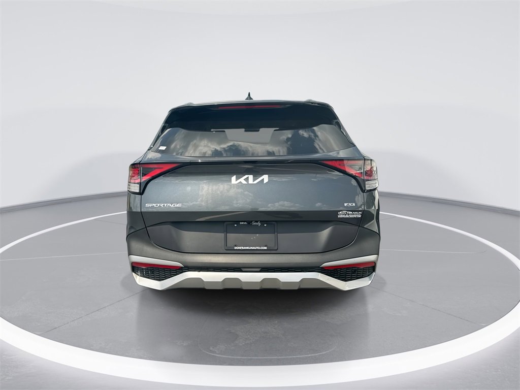 Used 2024 Kia Sportage EX image 7