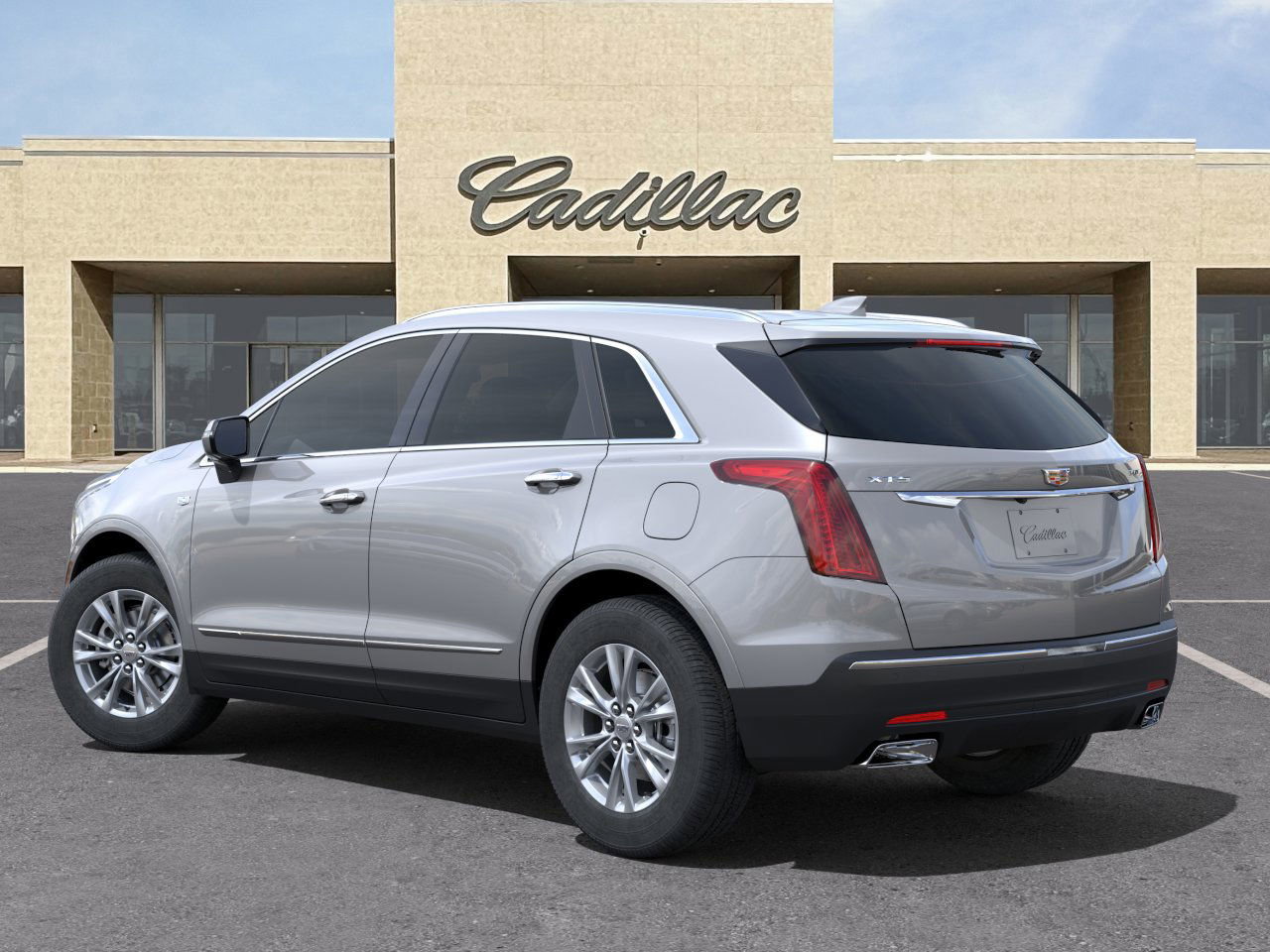 New 2025 Cadillac XT5 Luxury image 3