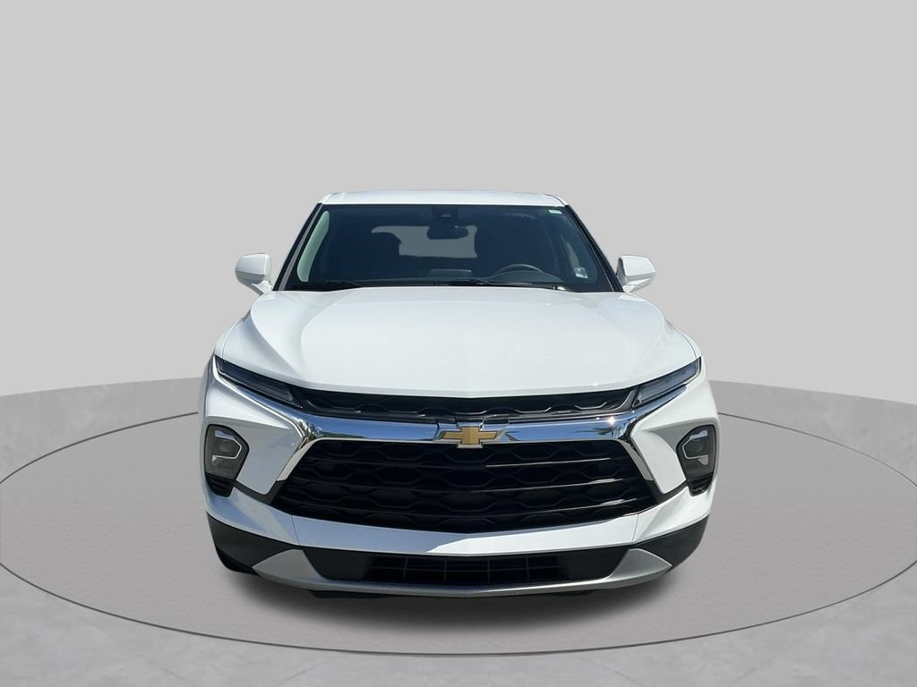 Used 2024 Chevrolet Blazer LT FWD image 16