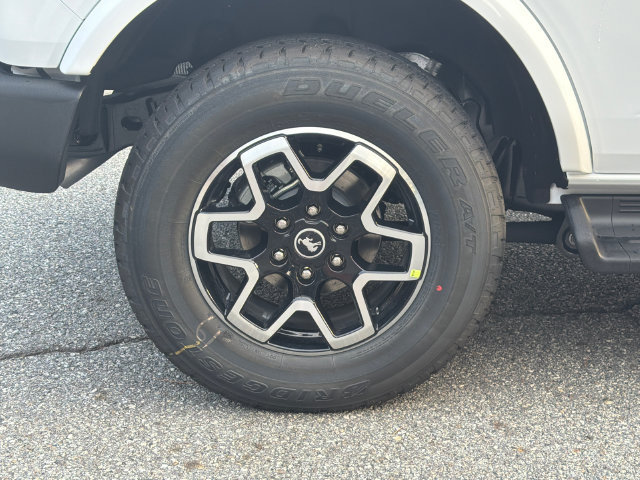 New 2026 Ford Bronco Outer Banks AWD/4WD image 19