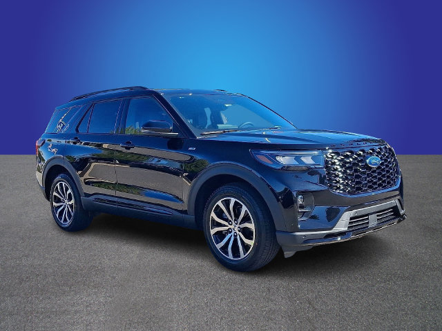 New 2026 Ford Explorer ST-Line AWD/4WD image 2