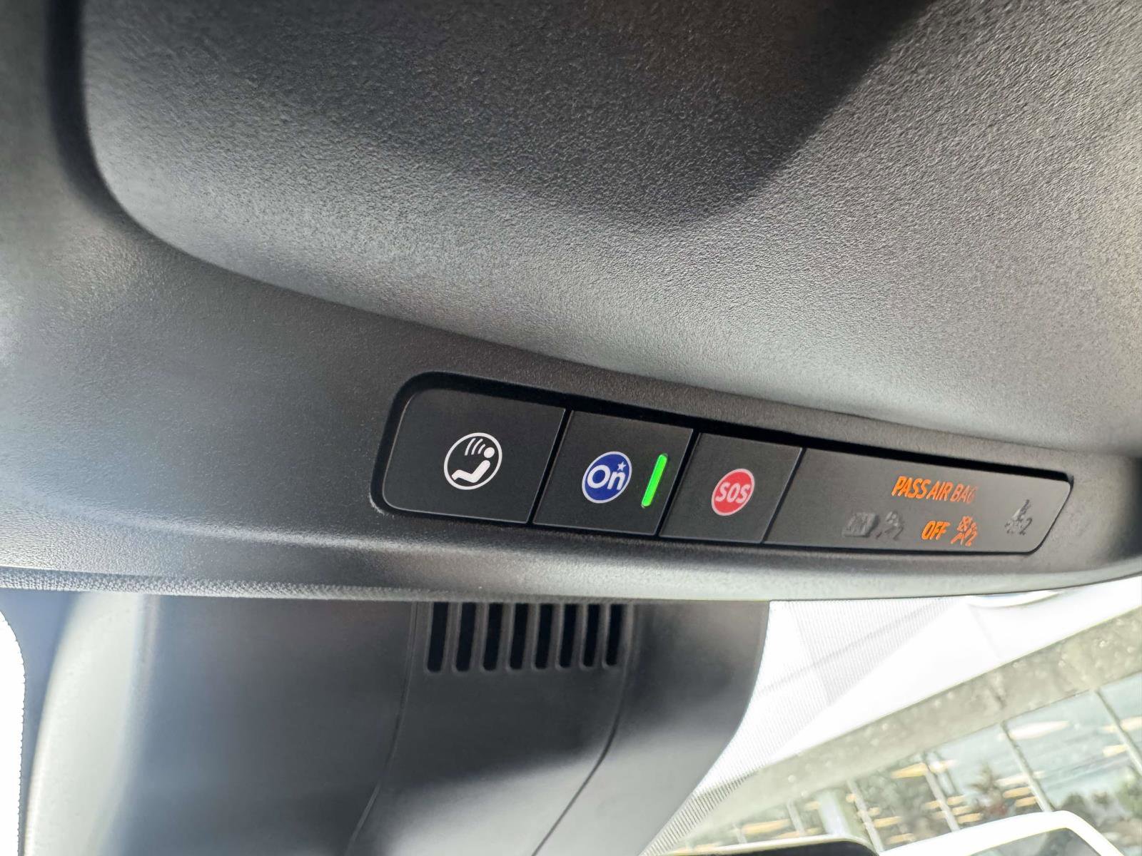 Used 2024 GMC Yukon SLT AWD/4WD image 37