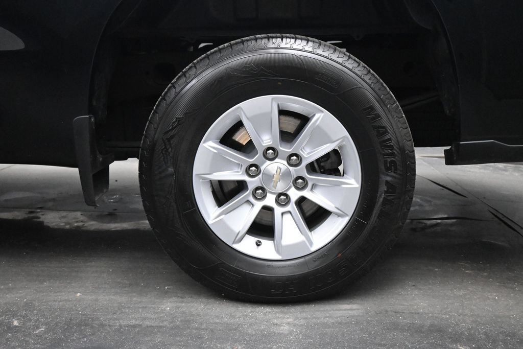 Used 2019 Chevrolet Silverado 1500 W/T w/ WT Convenience Package AWD/4WD image 11