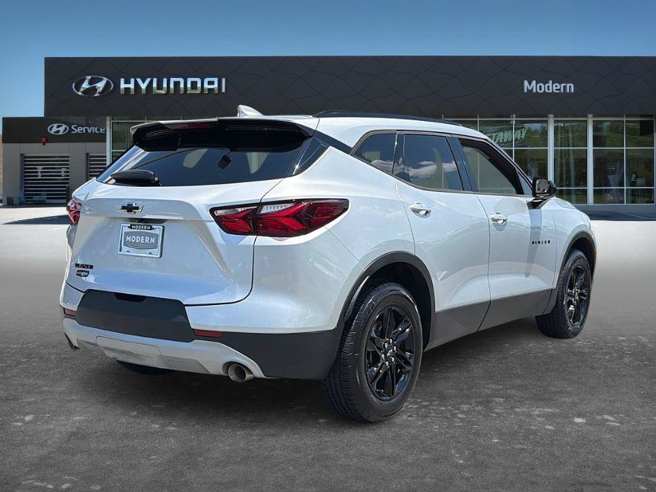 Used 2021 Chevrolet Blazer LT w/ Midnight/Sport Edition FWD image 4