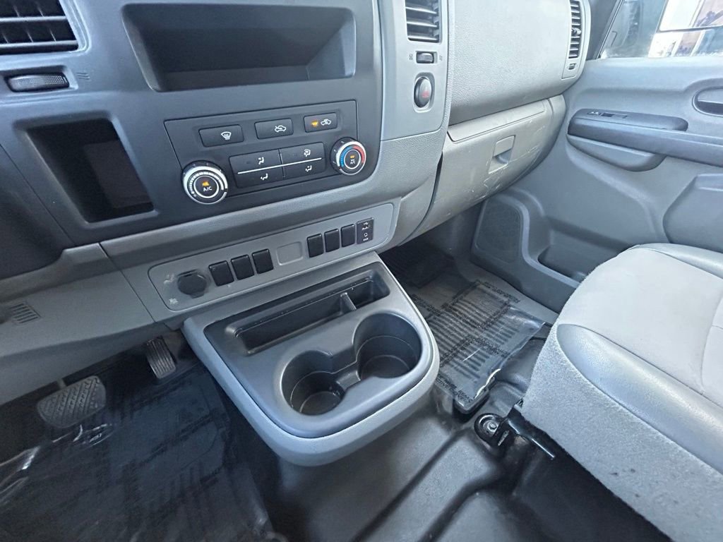 Used 2021 Nissan NV 1500 S image 11