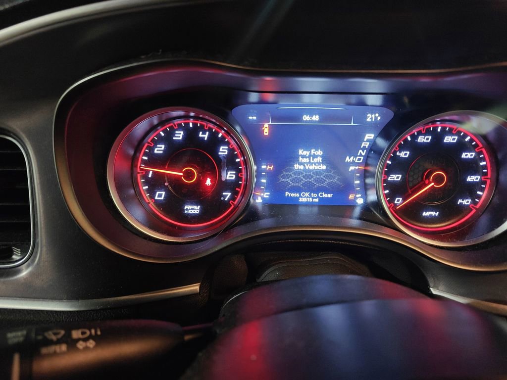 Used 2019 Dodge Charger SXT w/ Leather Interior Group image 9