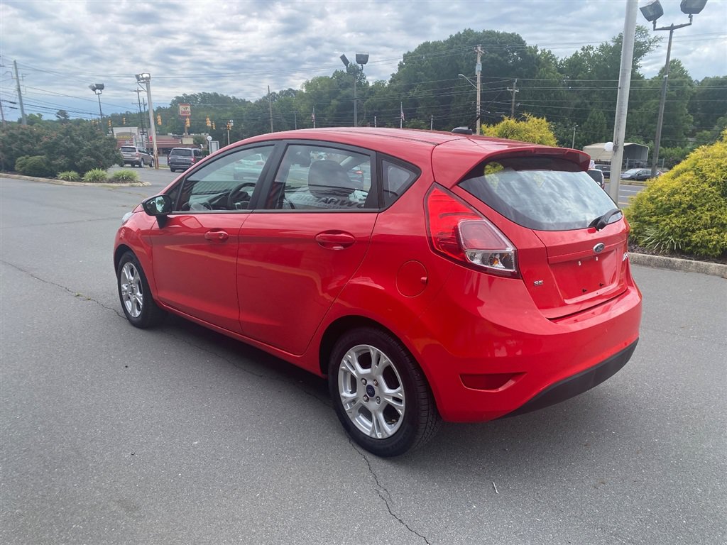 Used 2014 Ford Fiesta SE FWD image 4