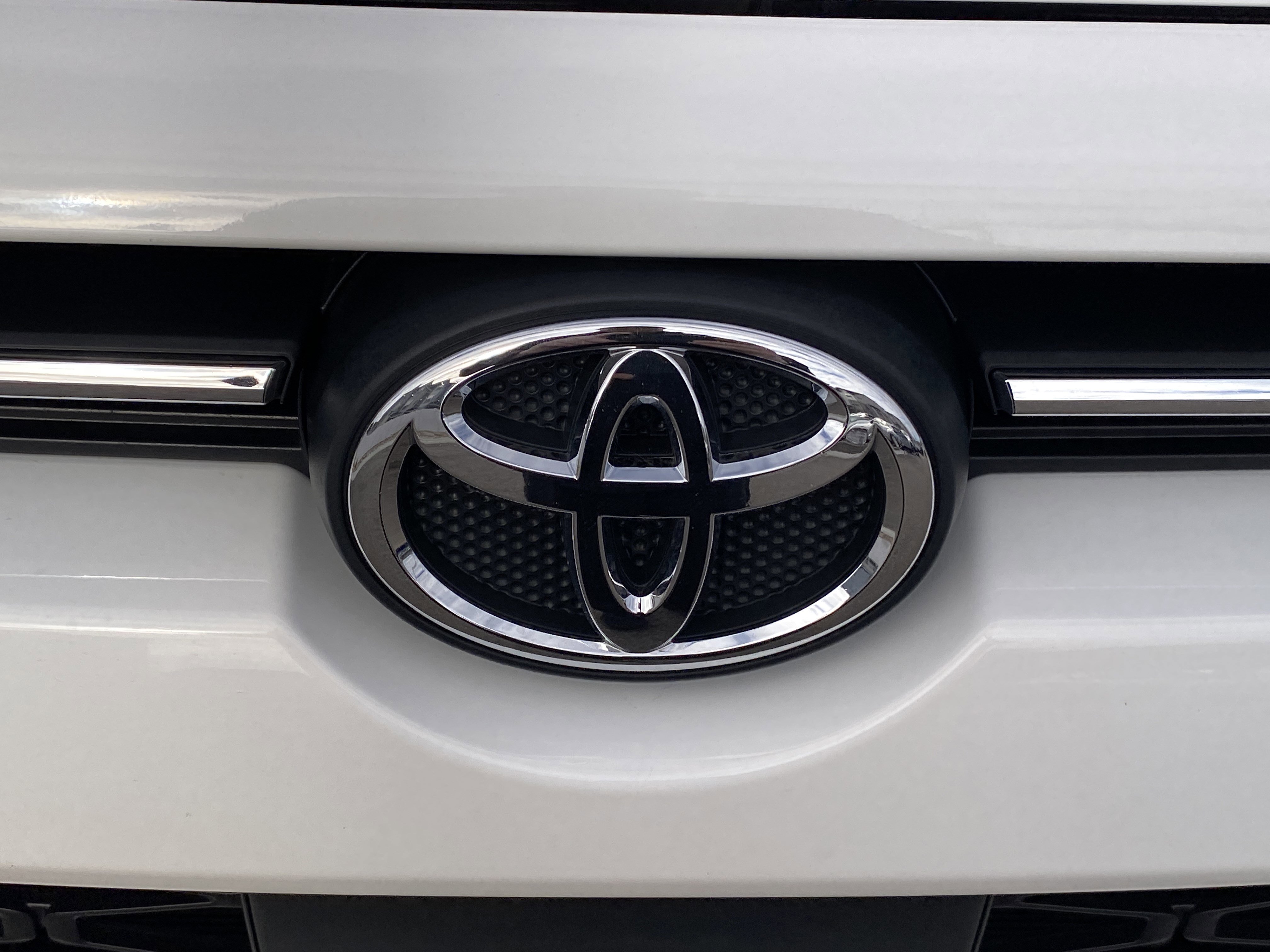 Used 2022 Toyota 4Runner SR5 image 24