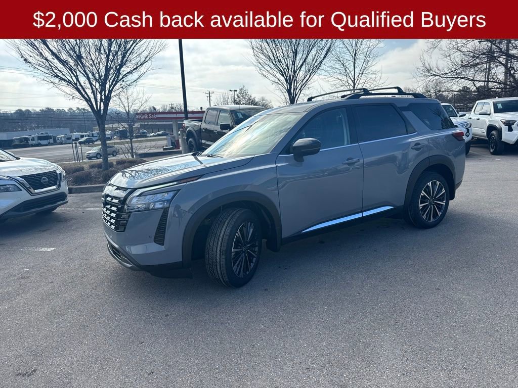 New 2026 Nissan Pathfinder Platinum image 3