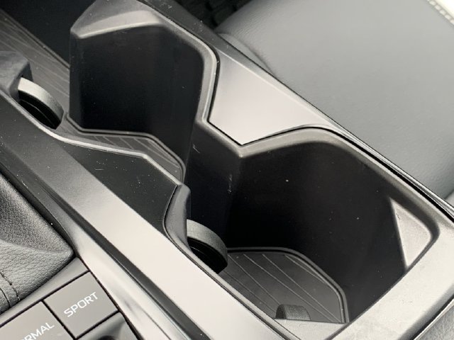 Used 2026 Toyota Camry SE FWD image 13