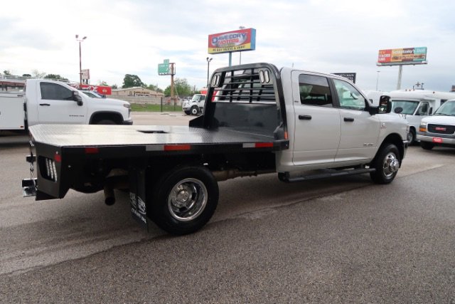 Used 2024 RAM 3500 SLT w/ Quick Order Package 2YG SLT AWD/4WD image 4