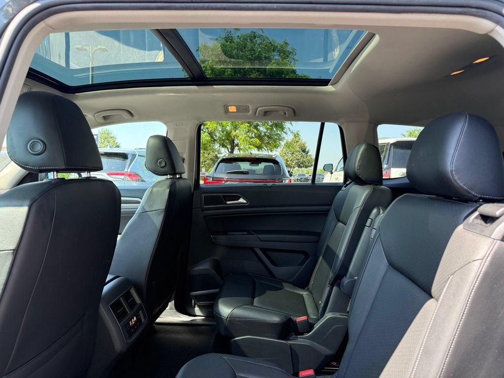 Used 2019 Volkswagen Atlas SEL AWD/4WD image 16