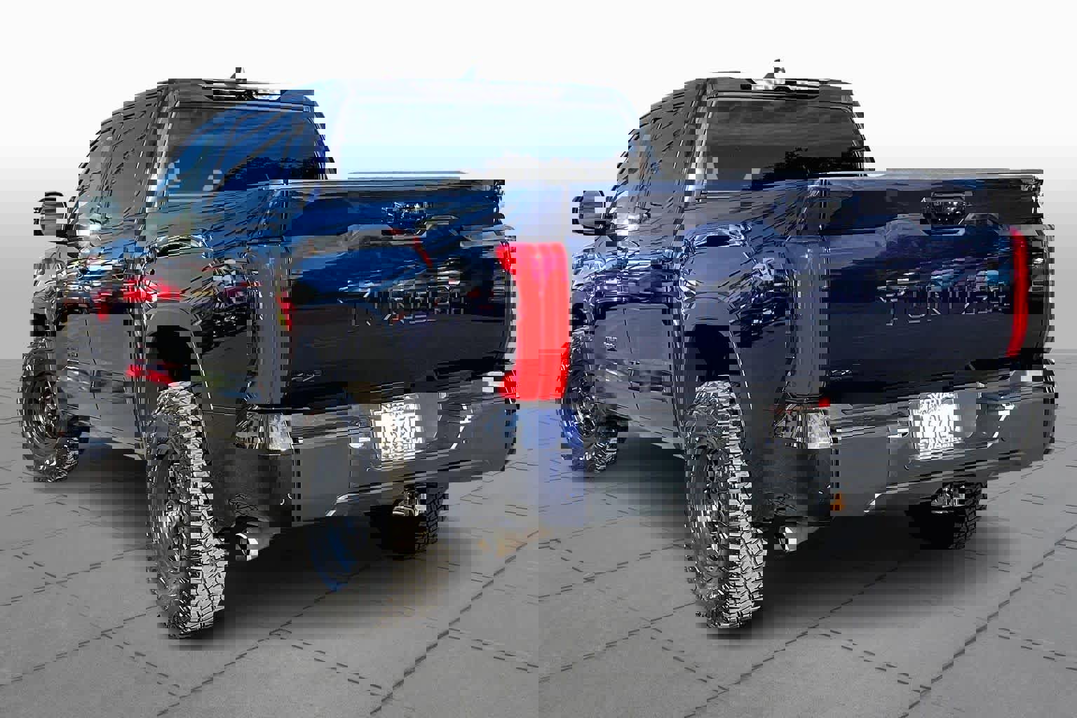 Used 2025 Toyota Tundra Limited image 11