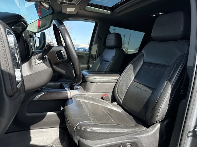 Used 2021 GMC Sierra 1500 Denali w/ Driver Alert Package II AWD/4WD image 11