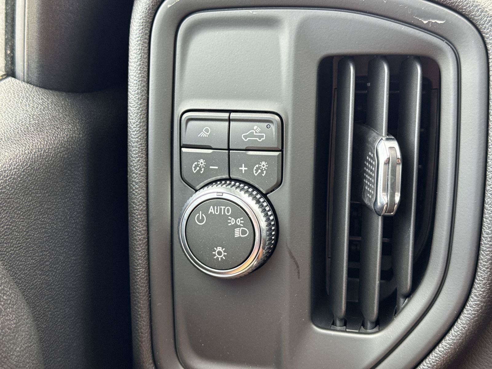 New 2026 GMC Sierra 1500 Pro w/ Pro Value Package RWD image 15