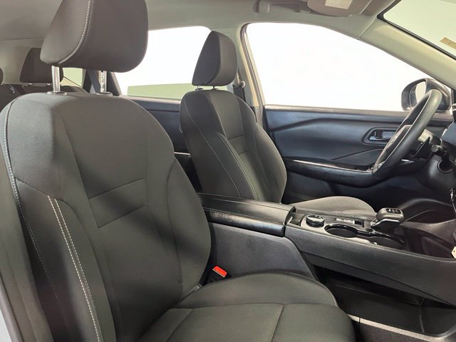 Used 2024 Nissan Rogue S AWD/4WD image 10