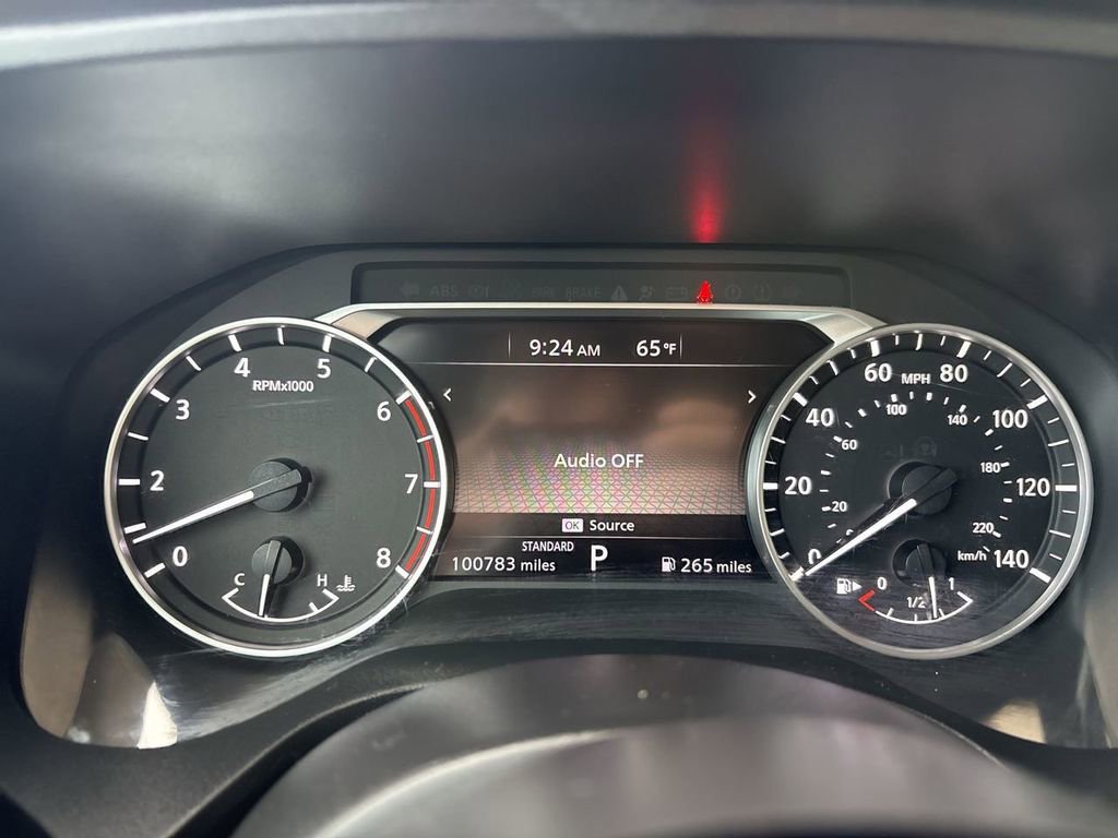 Used 2021 Nissan Rogue S FWD image 11