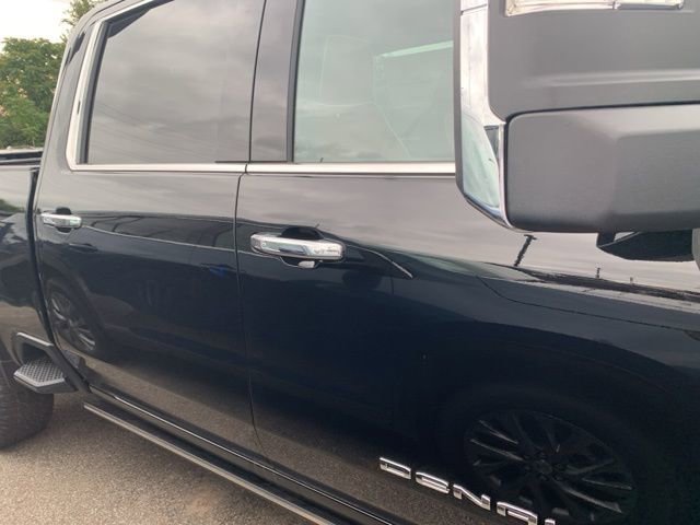 New 2026 GMC Sierra 2500 Denali Ultimate image 3
