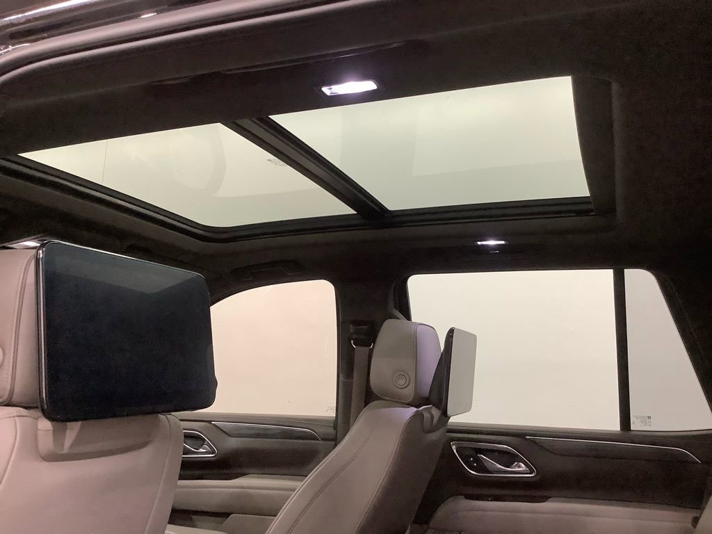 Used 2021 GMC Yukon SLT w/ SLT Luxury Plus Package image 8