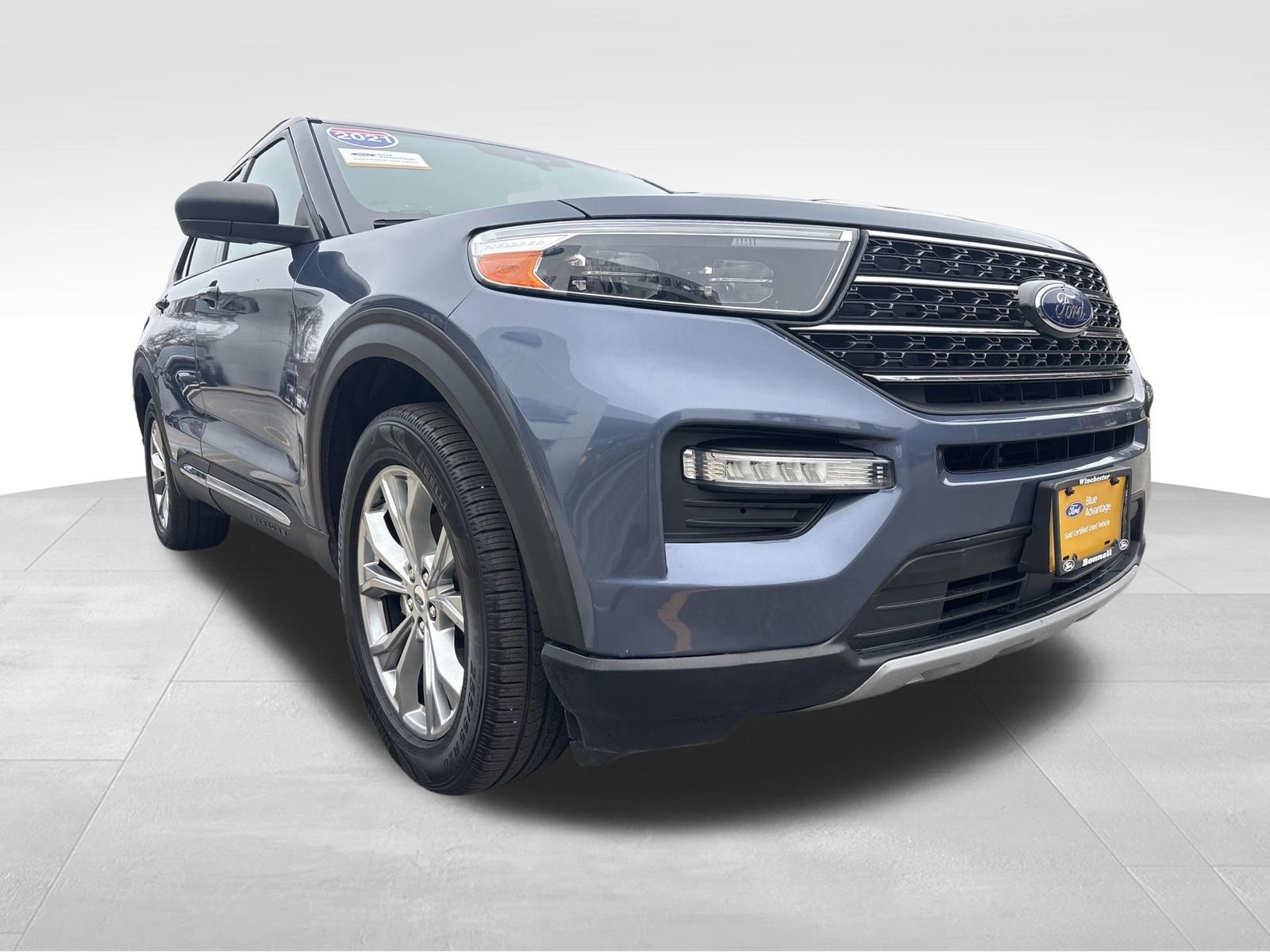 Used 2021 Ford Explorer XLT w/ Equipment Group 202A image 10