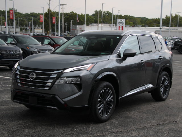 Certified 2025 Nissan Rogue Platinum w/ Tech Package AWD/4WD image 6