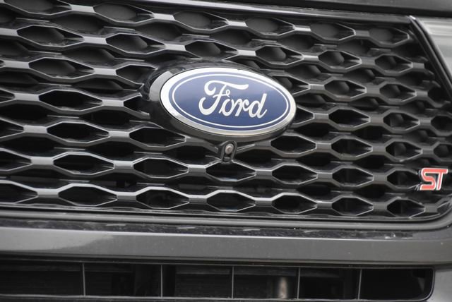 Used 2020 Ford Explorer ST w/ ST Street Pack image 14