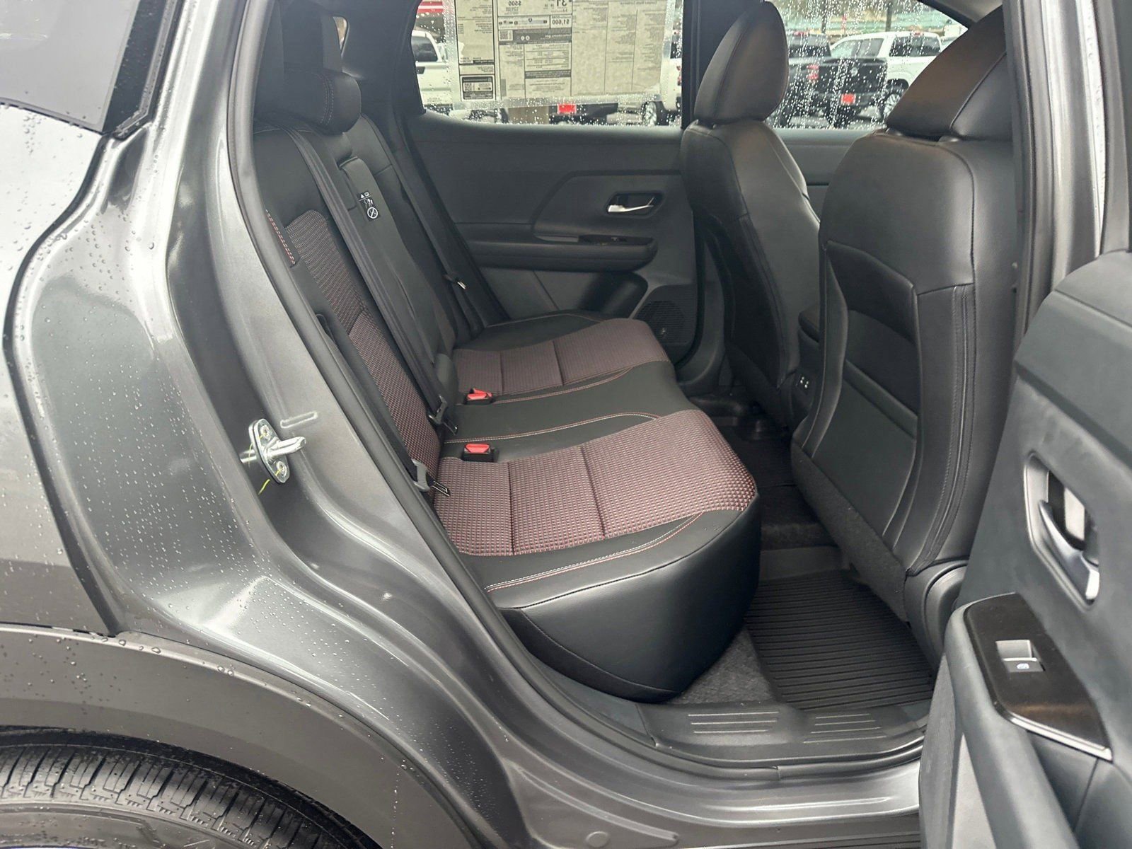 New 2026 Nissan Kicks SR w/ Cold Weather Package image 15