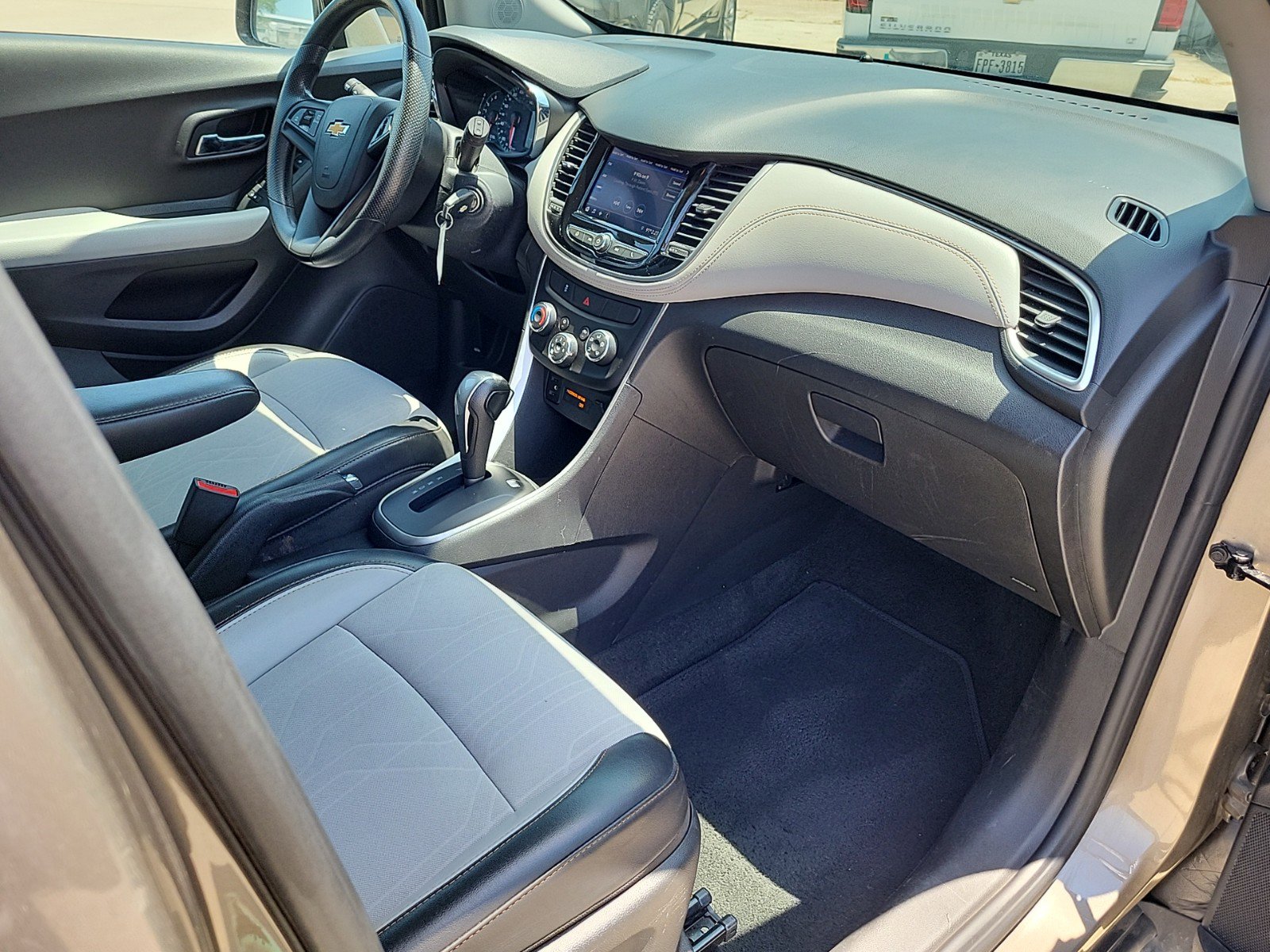 Used 2021 Chevrolet Trax LT image 9