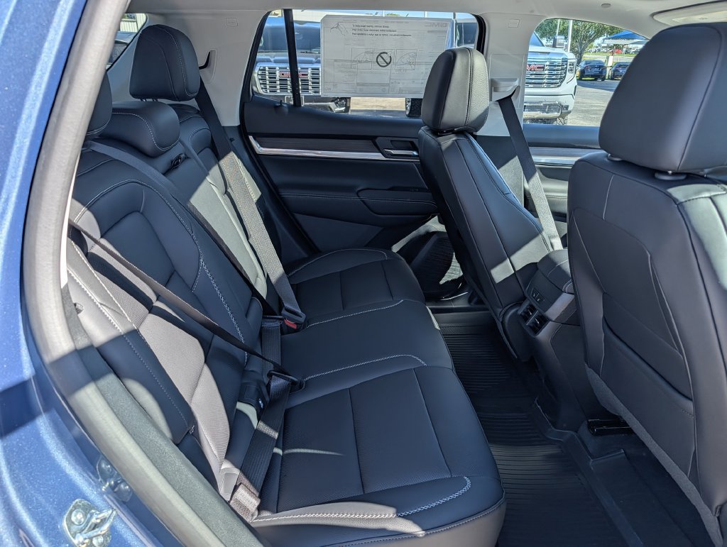 New 2027 GMC Terrain Denali w/ LPO, Floor Liner Package AWD/4WD image 31