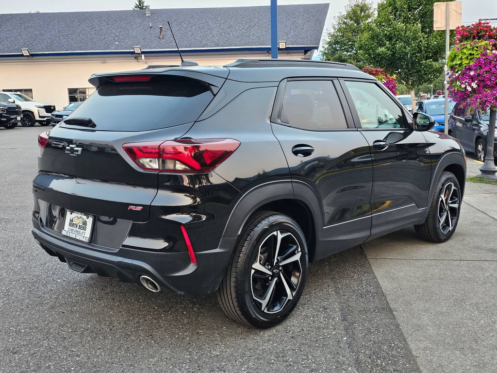 Used 2023 Chevrolet TrailBlazer RS w/ Convenience Package AWD/4WD image 5
