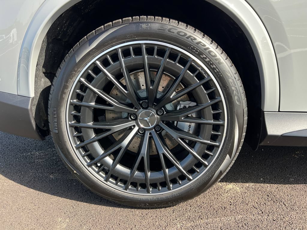 New 2026 Mercedes-Benz GLC 43 AMG 4MATIC image 35