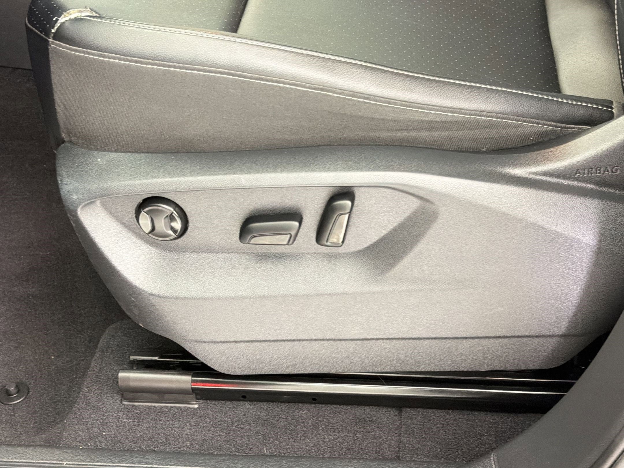 Used 2019 Volkswagen Atlas SE FWD image 13