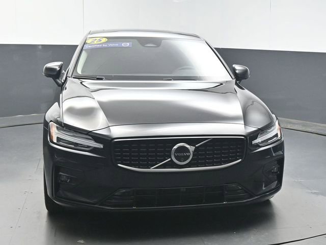Certified 2025 Volvo S60 B5 Plus AWD/4WD image 3