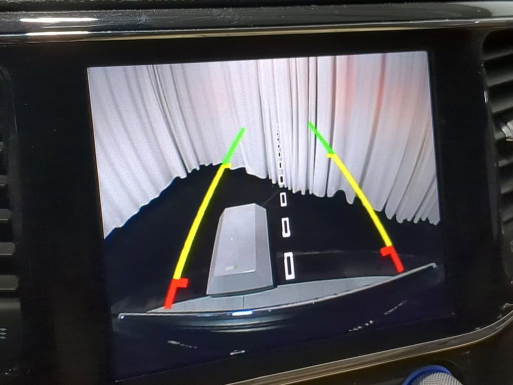 Used 2020 Jeep Grand Cherokee Limited image 42