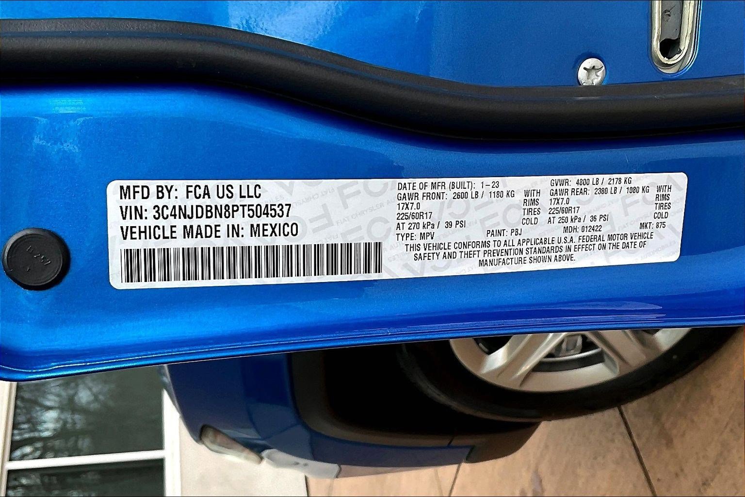 Used 2023 Jeep Compass Latitude image 19