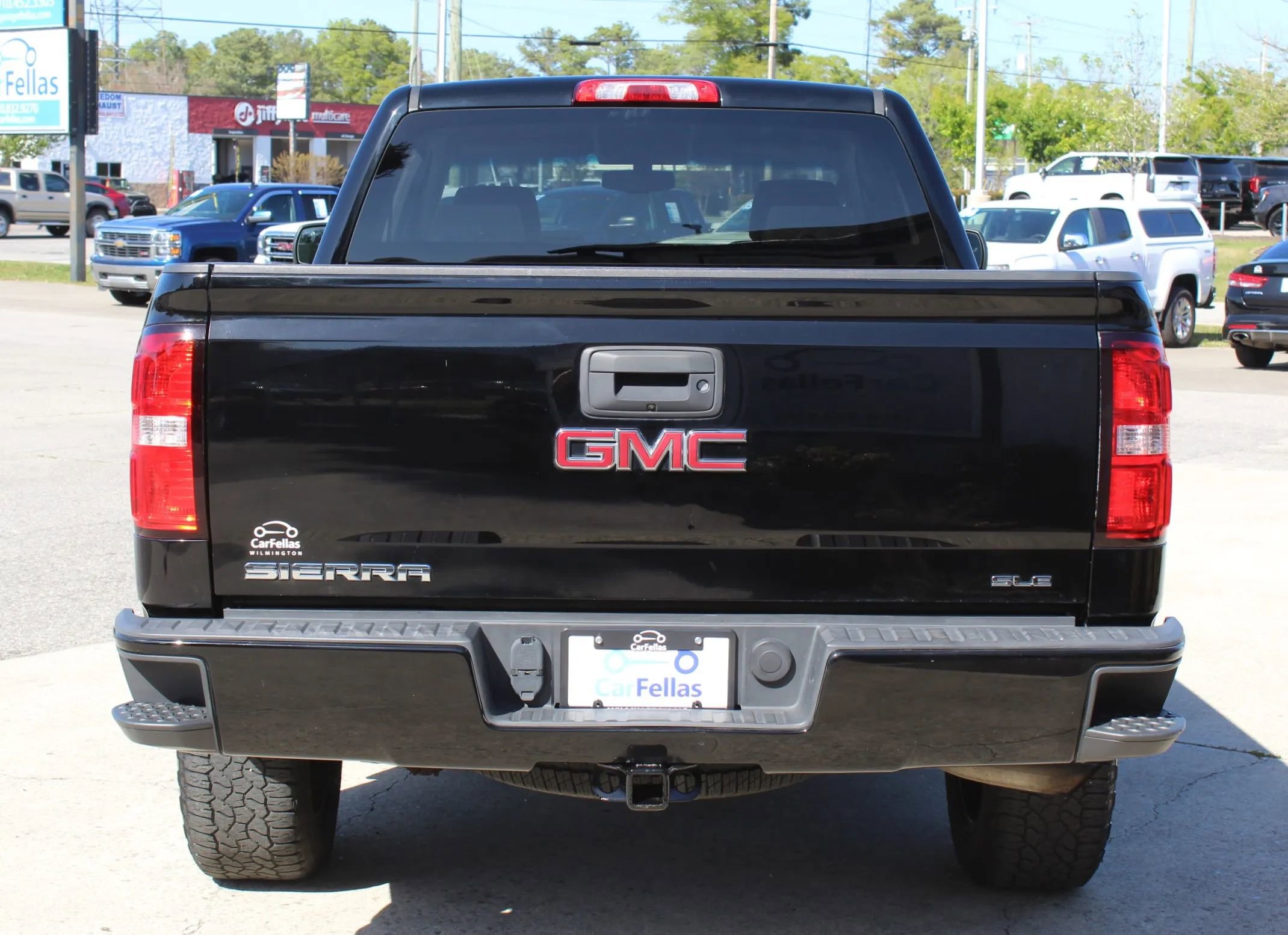 Used 2017 GMC Sierra 1500 SLE w/ SLE Value Package image 4