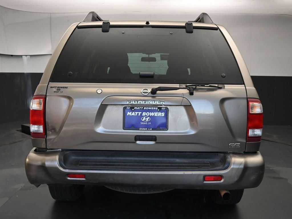 Used 2004 Nissan Pathfinder SE w/ (POP) SE Popular Pkg image 16