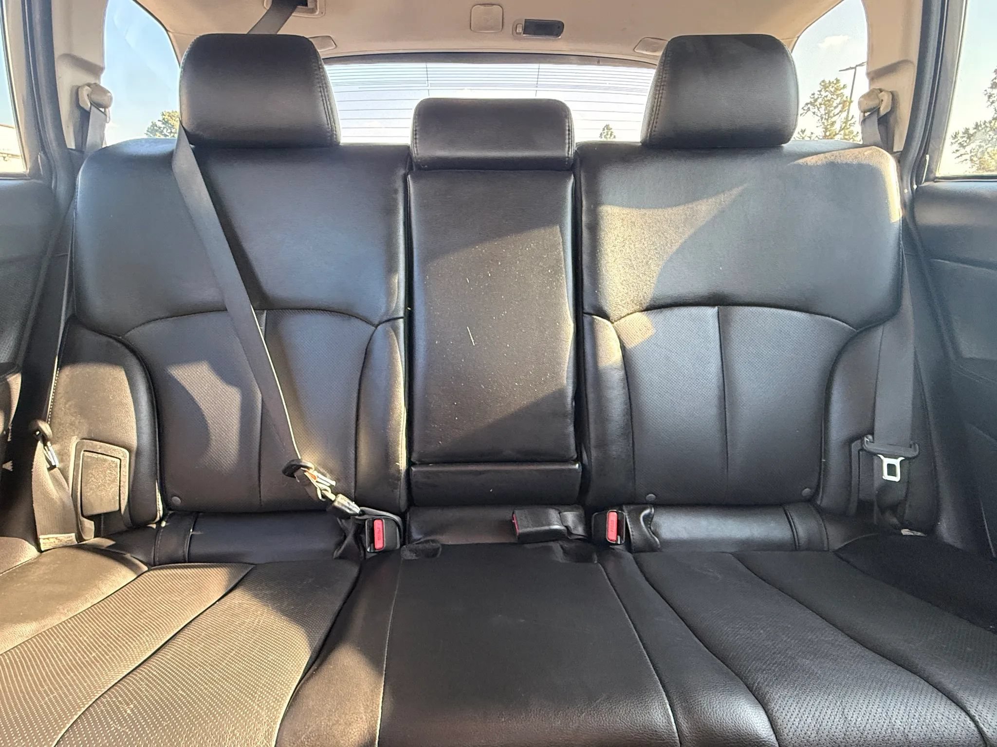 Used 2012 Subaru Outback 2.5i Limited AWD/4WD image 22
