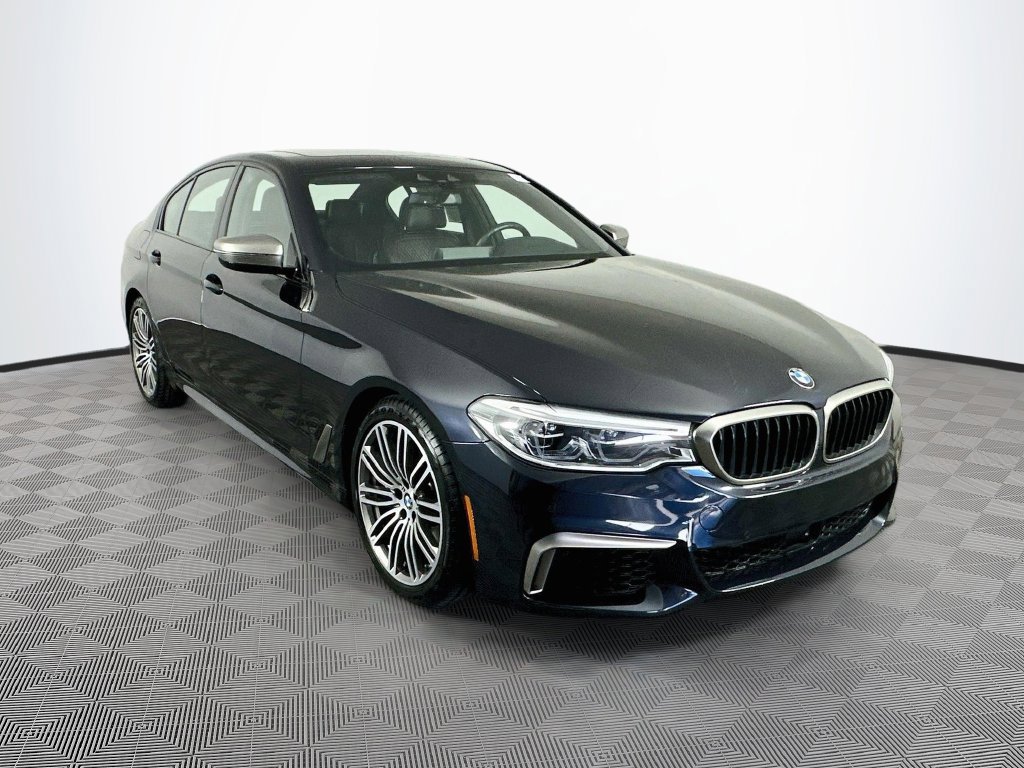 Used 2020 BMW M550i xDrive AWD/4WD image 2