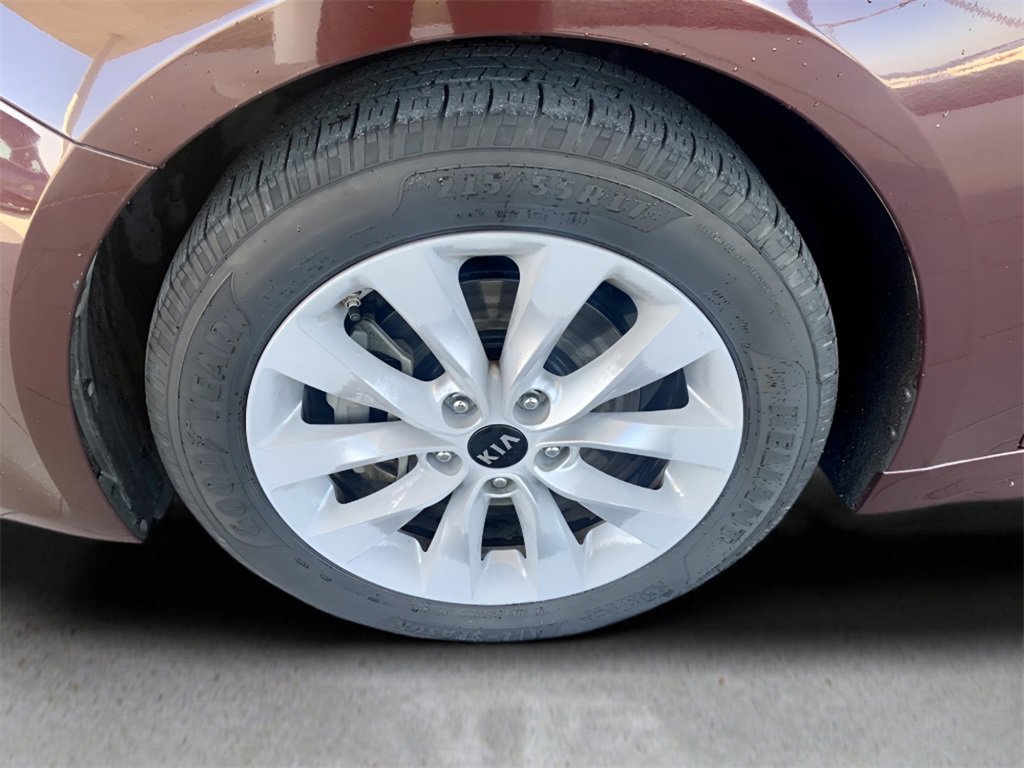 Used 2018 Kia Optima EX w/ Premium Package image 9