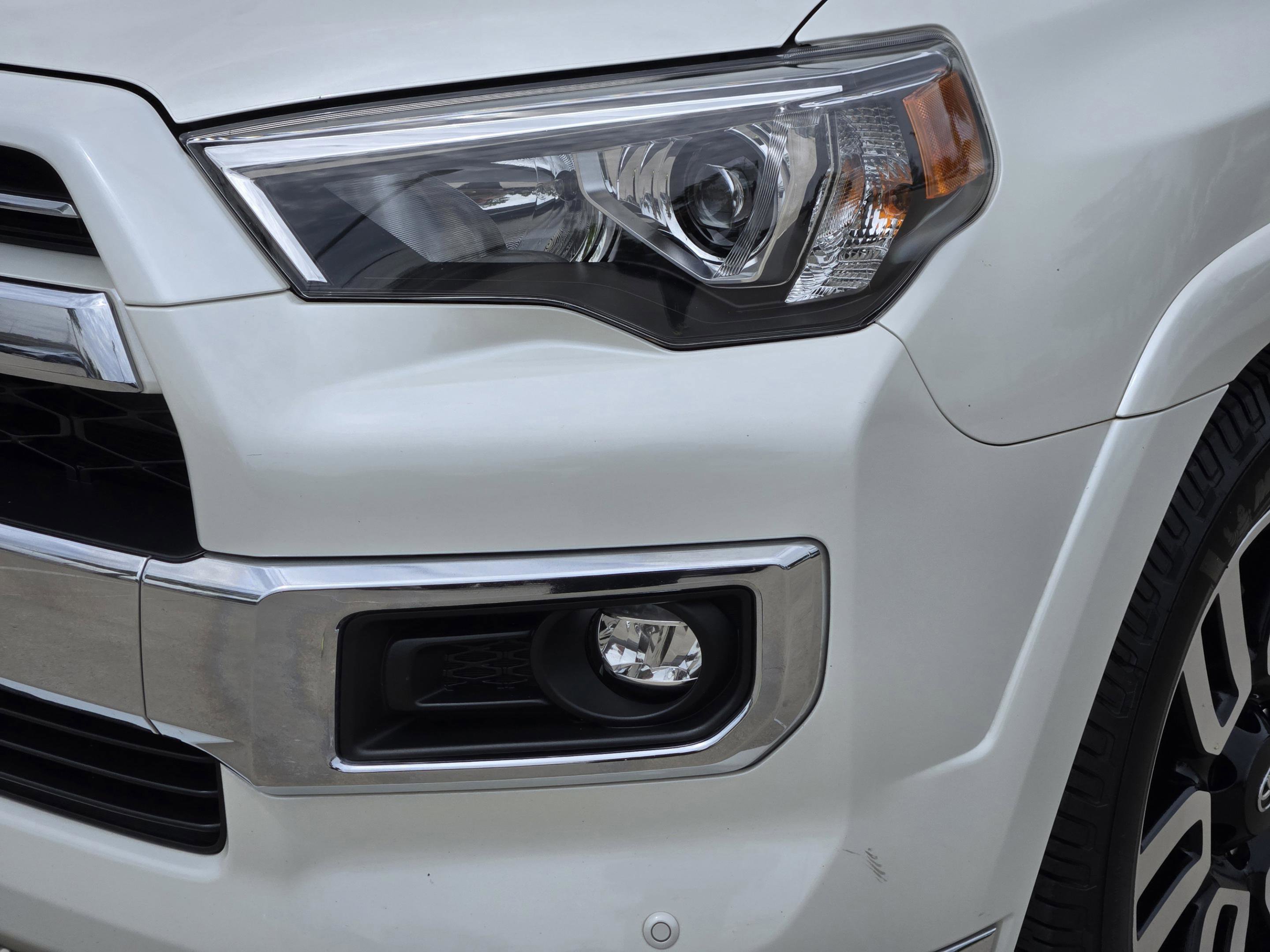 Used 2022 Toyota 4Runner Limited RWD image 12